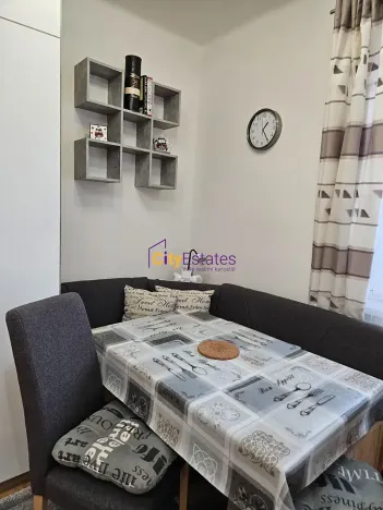 Pronájem bytu 1+kk, Praha - Vršovice, Karpatská, 28 m2