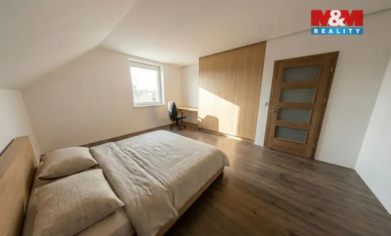 Prodej rodinného domu, České Meziříčí, 182 m2