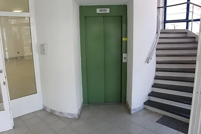 Pronájem obchodního prostoru, Prostějov, Wolkerova, 145 m2