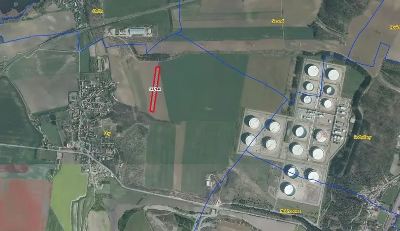 Prodej pole, Uhy, 9782 m2