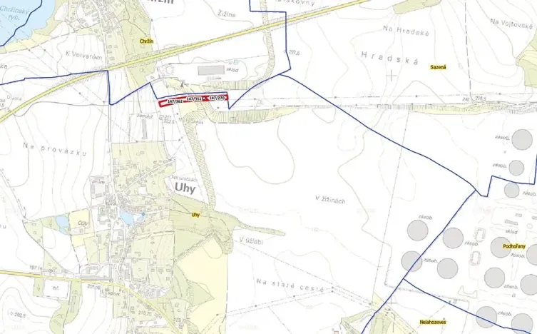 Prodej pole, Uhy, 5708 m2