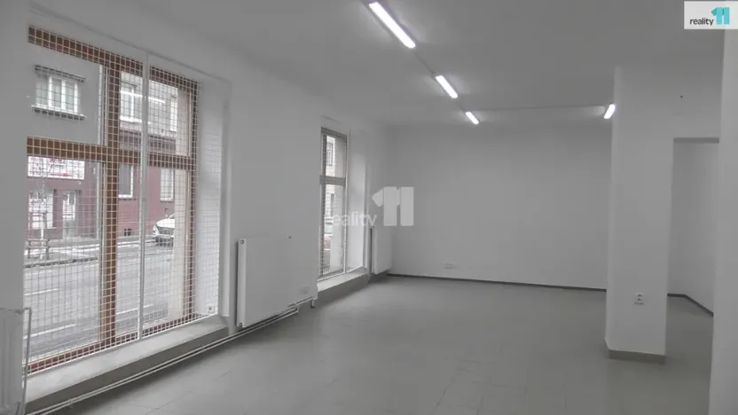 Pronájem obchodního prostoru, Ostrava - Mariánské Hory, Přemyslovců, 110 m2