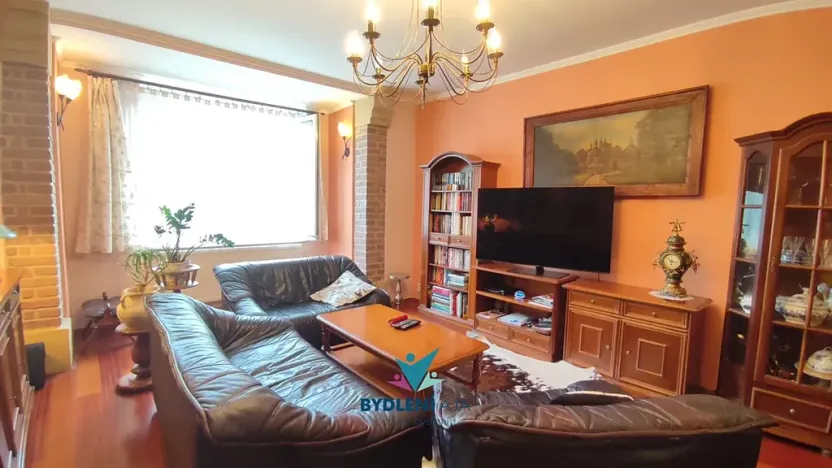 Prodej bytu 3+1, Teplice, U zámku, 100 m2