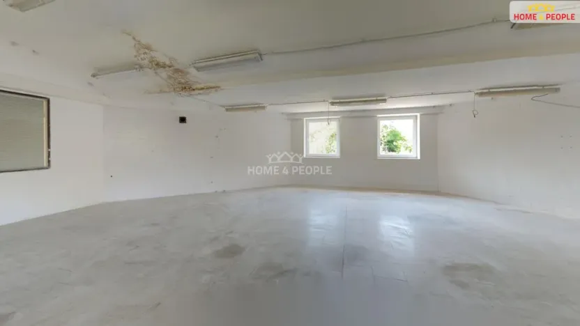 Pronájem výrobních prostor, Židlochovice, Žerotínovo nábřeží, 985 m2