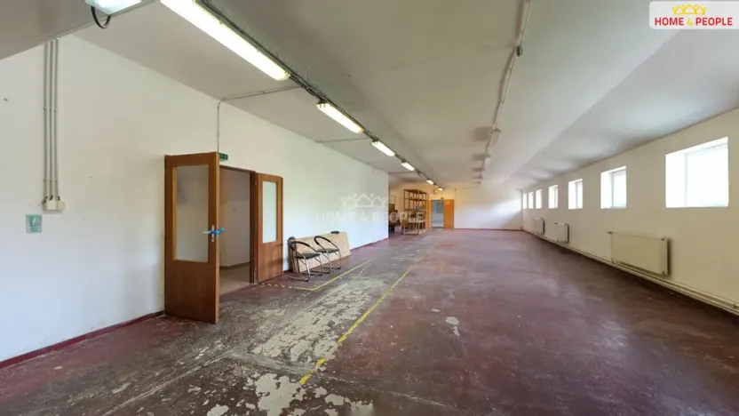 Pronájem výrobních prostor, Židlochovice, Žerotínovo nábřeží, 985 m2