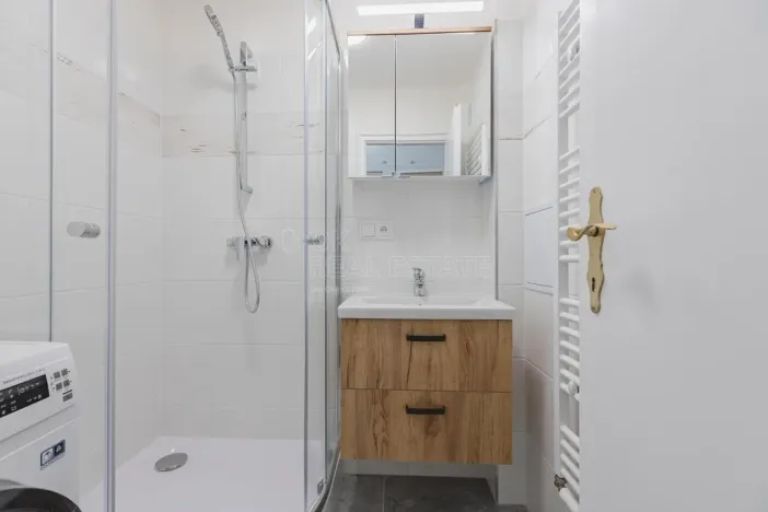 Pronájem bytu 3+1, Praha, Budějovická, 83 m2