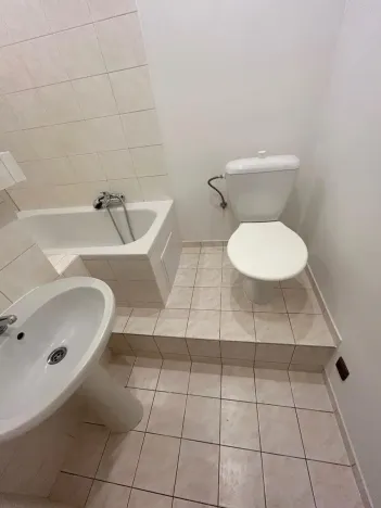 Pronájem bytu 1+1, Praha - Libeň, Sokolovská, 37 m2