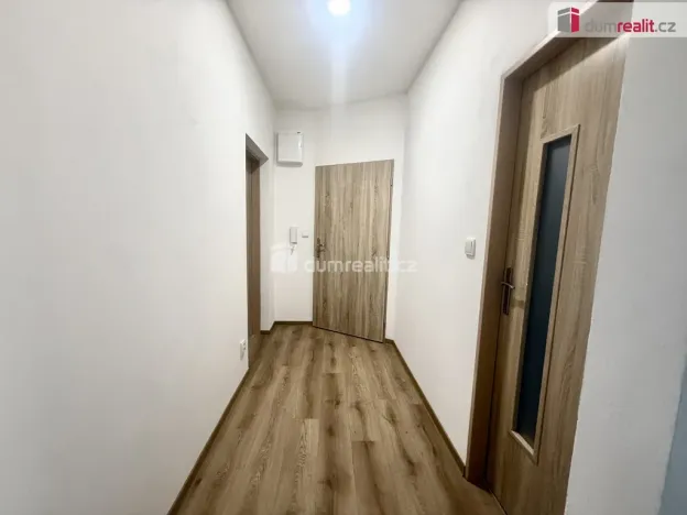 Pronájem bytu 1+1, Ústí nad Labem - Všebořice, Zahradní, 37 m2