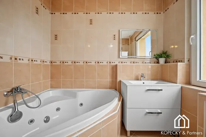 Prodej bytu 3+kk, Praha - Žižkov, Hartigova, 68 m2