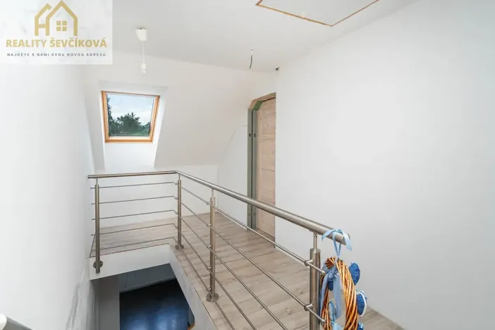 Prodej rodinného domu, Nechanice, 180 m2