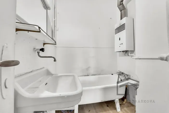 Prodej bytu 2+kk, Praha - Libeň, Prosecká, 47 m2