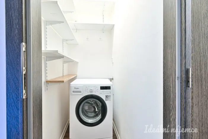 Pronájem bytu 3+kk, Brno - Líšeň, Bačovského, 72 m2