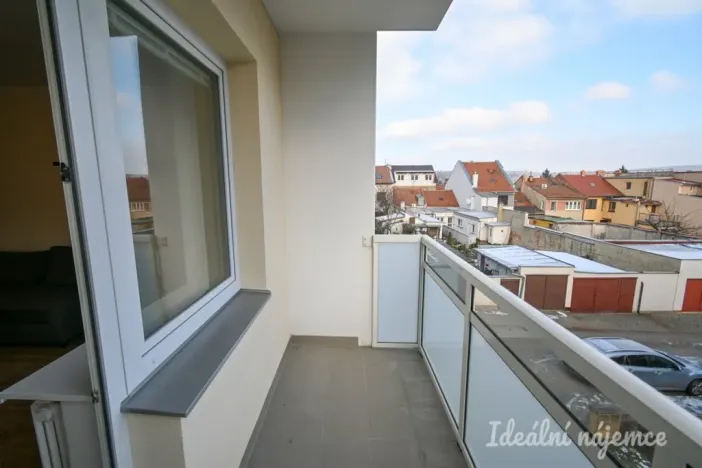 Pronájem bytu 3+kk, Brno - Líšeň, Bačovského, 72 m2