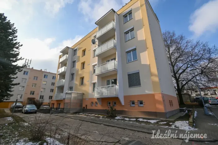 Pronájem bytu 3+kk, Brno - Líšeň, Bačovského, 72 m2