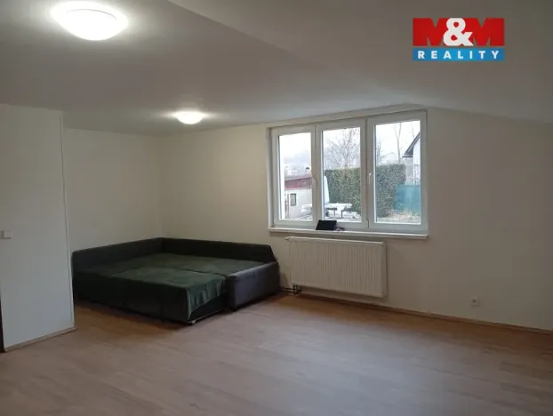 Pronájem bytu 2+kk, Sedlčany, Strojírenská, 57 m2