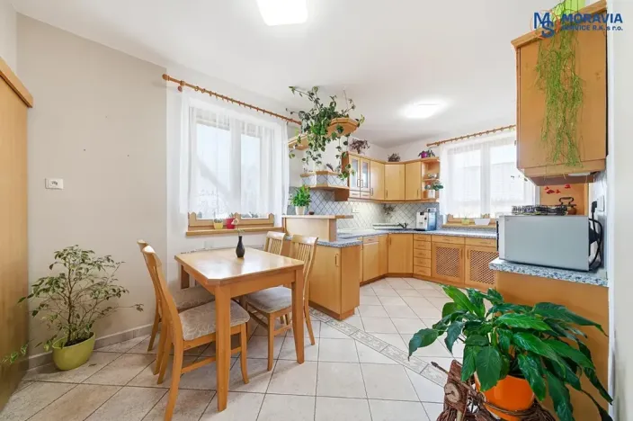 Prodej rodinného domu, Lipí, 238 m2