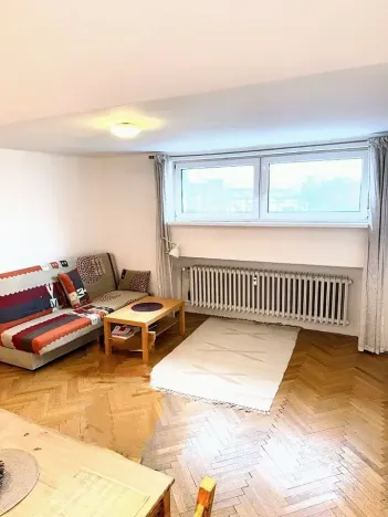 Prodej bytu 2+kk, Praha - Bubeneč, Lotyšská, 39 m2