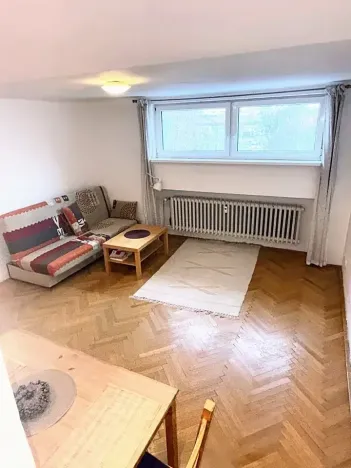 Prodej bytu 2+kk, Praha - Bubeneč, Lotyšská, 39 m2