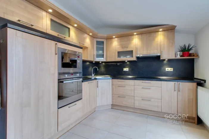 Pronájem bytu 3+1, Nupaky, U Školky, 72 m2