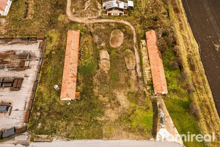 Prodej komerčního pozemku, Strachotín, 4409 m2