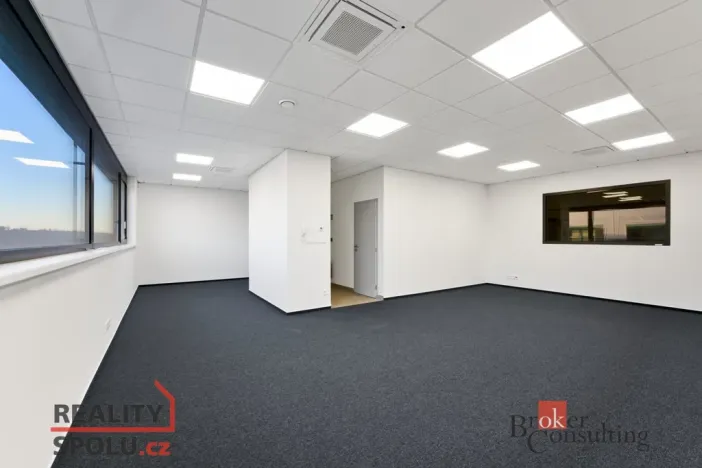 Pronájem kanceláře, Tvarožná, 266 m2