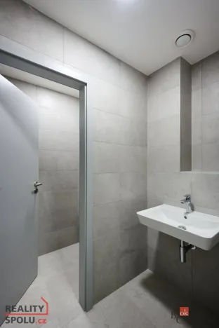 Pronájem kanceláře, Tvarožná, 266 m2