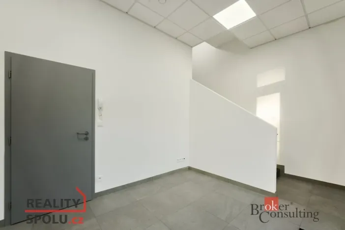 Pronájem kanceláře, Tvarožná, 266 m2