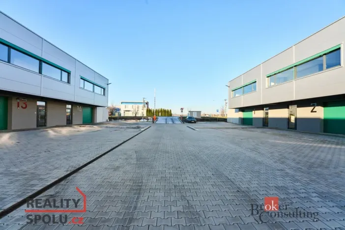 Pronájem kanceláře, Tvarožná, 266 m2