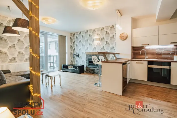 Pronájem bytu 4+kk, Jihlava, Věžní, 95 m2