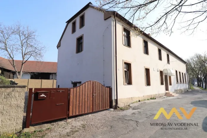 Pronájem bytu 1+kk, Hradec Králové - Nový Hradec Králové, Hlavní, 25 m2