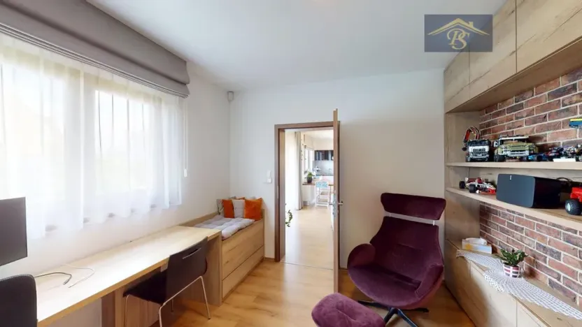 Prodej rodinného domu, Líbeznice, Školská, 186 m2