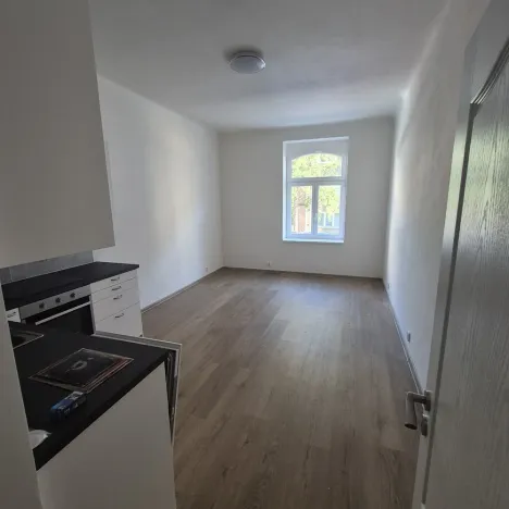 Pronájem bytu 2+kk, Praha - Strašnice, Věšínova, 50 m2