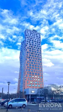 Prodej obchodního prostoru, Brno - Štýřice, Pražákova, 73 m2