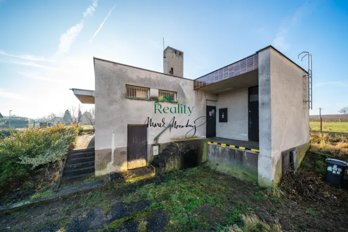 Prodej obchodního prostoru, Sovětice, 90 m2