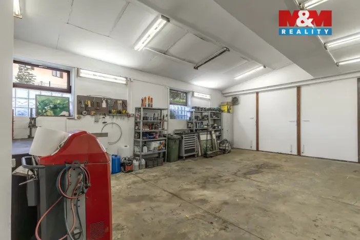 Prodej skladu, Staříč, 92 m2