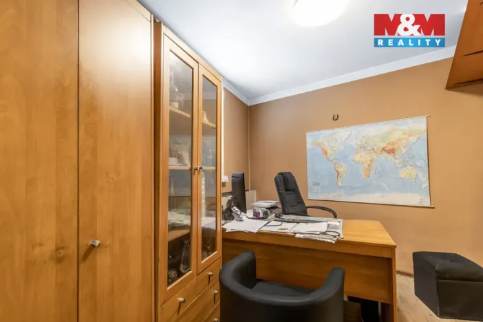 Prodej obchodního prostoru, Staříč, 92 m2