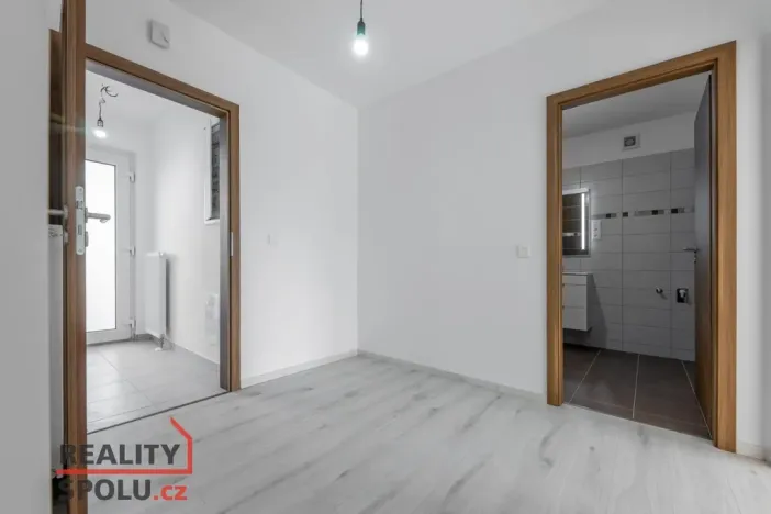 Pronájem rodinného domu, Poděbrady, 98 m2