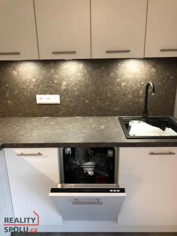 Pronájem rodinného domu, Poděbrady, 98 m2