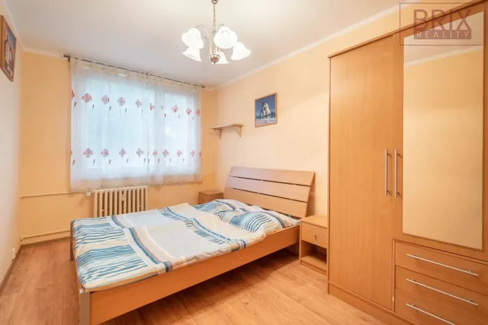 Pronájem bytu 2+kk, Praha, Kurzova, 43 m2