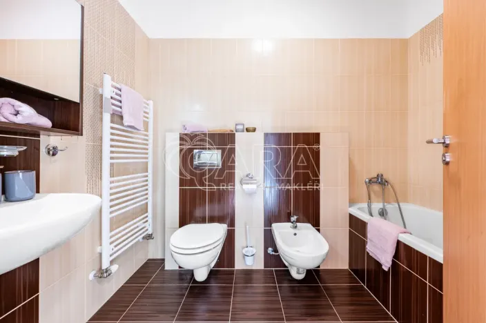 Prodej bytu 1+kk, Kařez, 45 m2