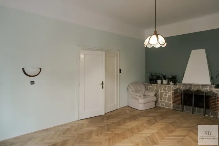 Prodej bytu 4+1, Karlovy Vary, Krále Jiřího, 171 m2