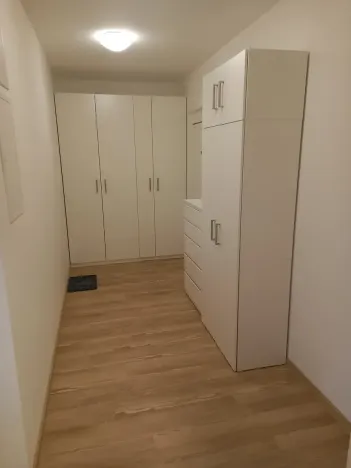 Pronájem bytu 1+kk, Praha - Hloubětín, Za černým mostem, 36 m2