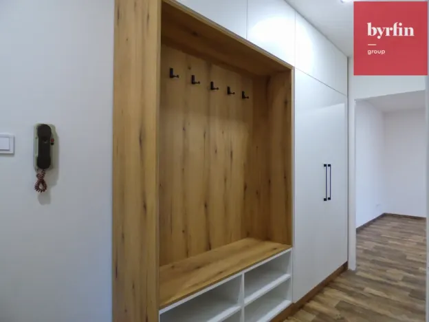 Pronájem bytu 2+kk, Opava, Těšínská, 36 m2