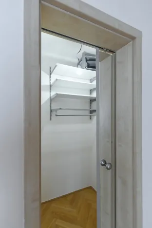 Pronájem bytu 2+kk, Praha - Vršovice, Bulharská, 72 m2