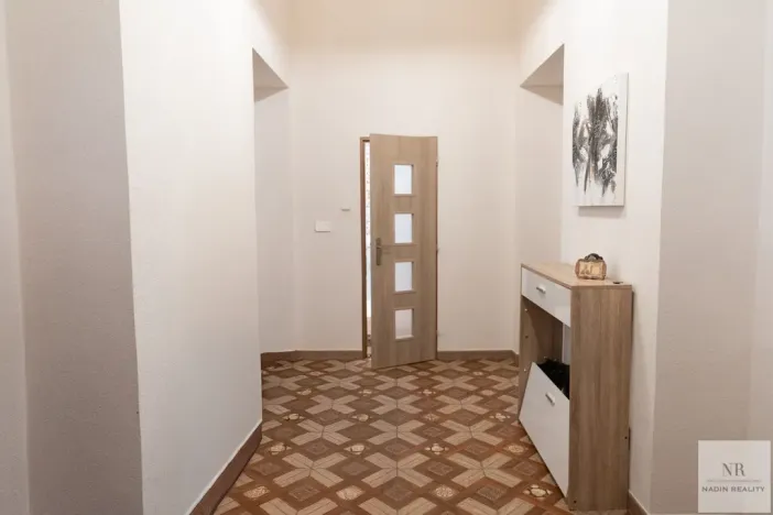 Prodej bytu 3+1, Karlovy Vary, Sadová, 103 m2