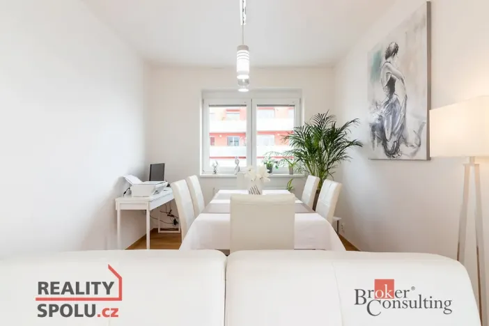 Pronájem bytu 3+kk, Praha - Řeporyje, Wiesenthalova, 76 m2