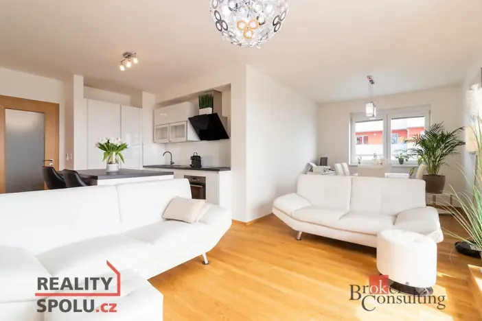 Pronájem bytu 3+kk, Praha - Řeporyje, Wiesenthalova, 76 m2