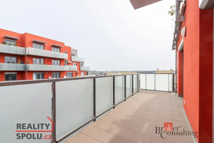 Pronájem bytu 3+kk, Praha - Řeporyje, Wiesenthalova, 76 m2