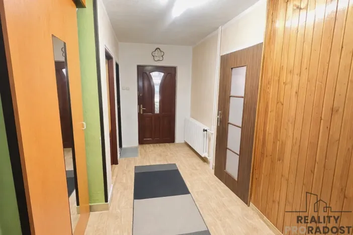 Prodej rodinného domu, Návsí, Jahodová, 240 m2