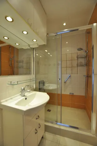 Pronájem bytu 3+1, Trutnov - Horní Staré Město, Mládežnická, 77 m2